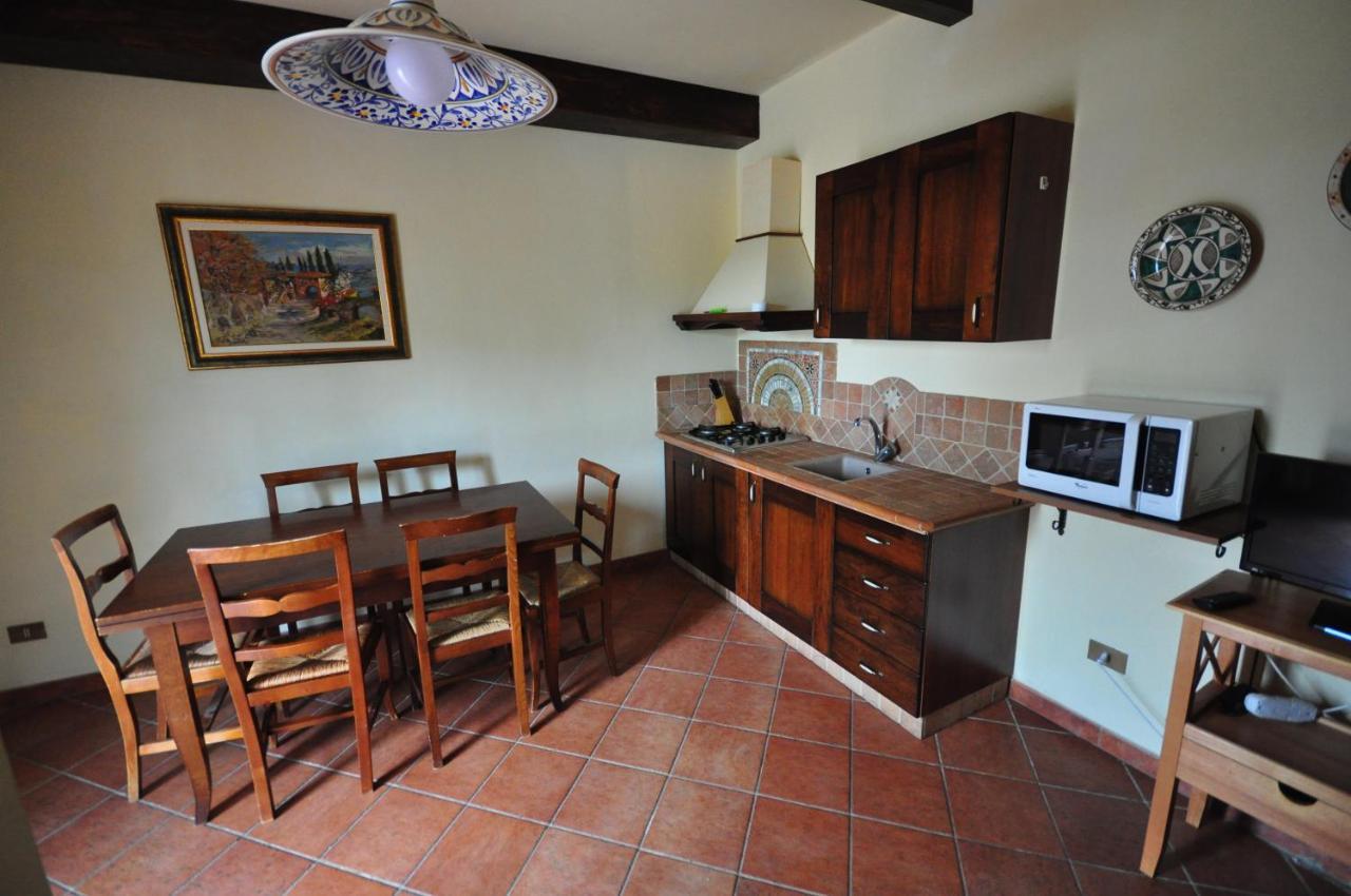 Erba Di Campo Residence Кверчинелла Экстерьер фото