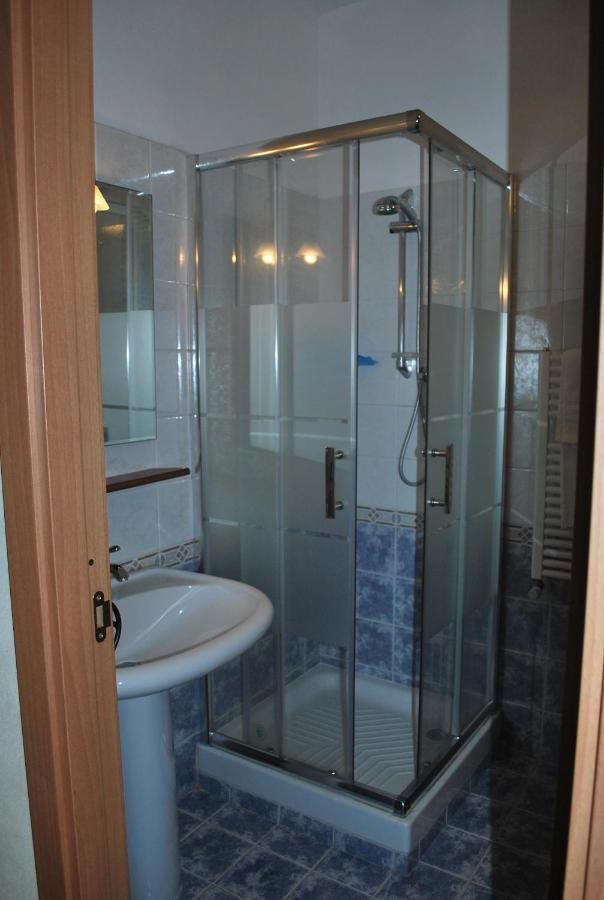Erba Di Campo Residence Кверчинелла Номер фото