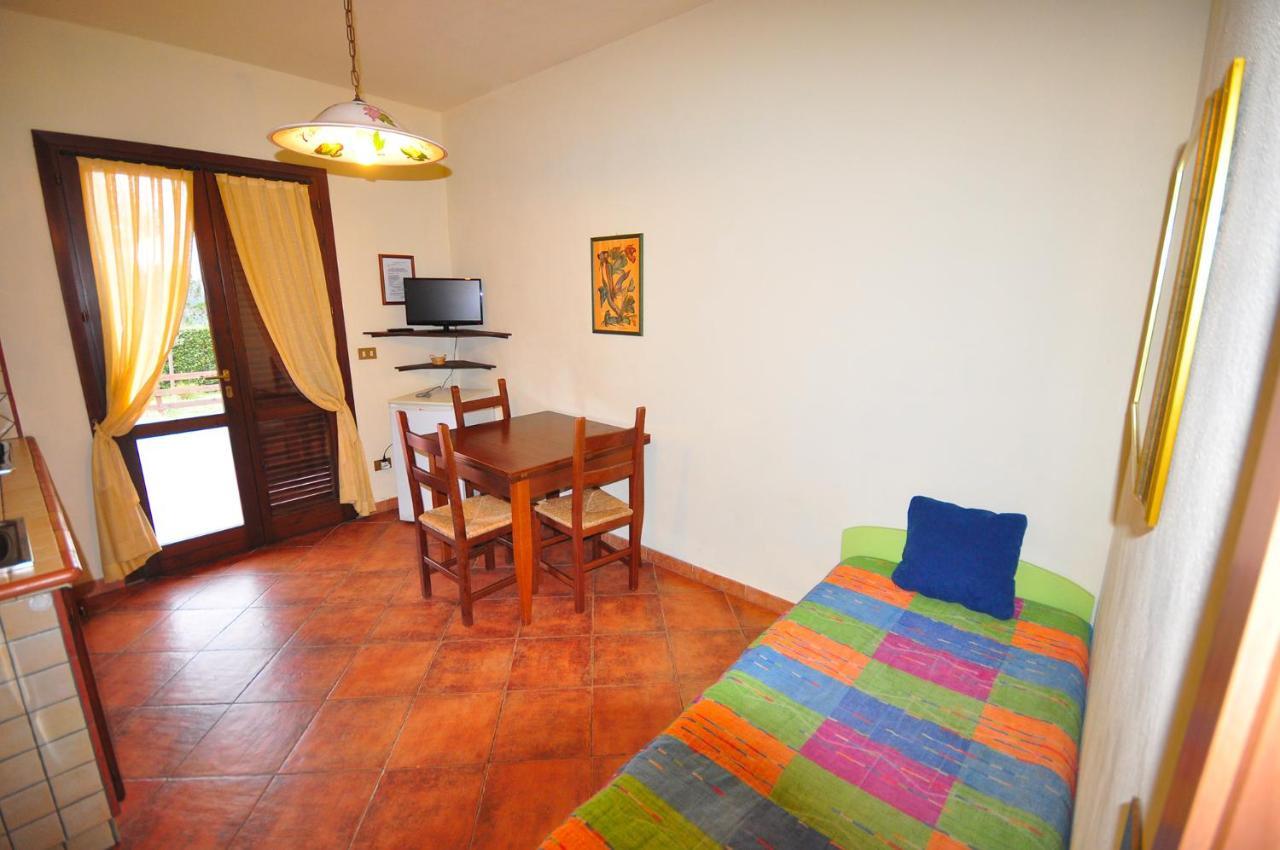 Erba Di Campo Residence Кверчинелла Экстерьер фото